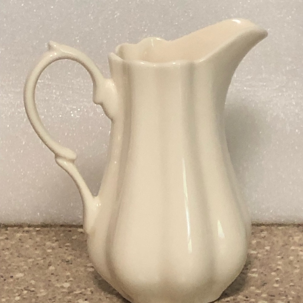 I Godinger And Co. Cream Scalloped Porcelain Pitcher/Creamer/Vase. 5” Tall